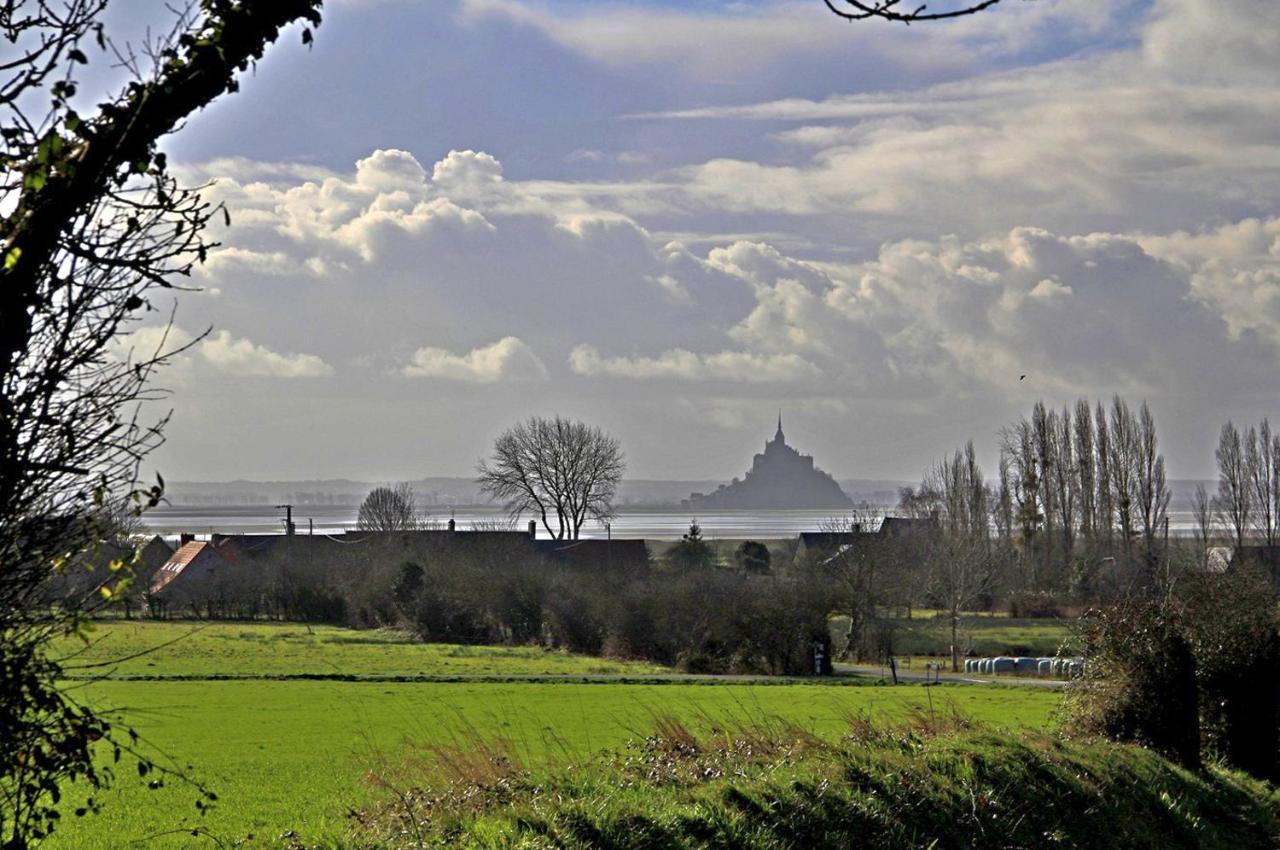 Entre Mont St Michel Et Merveille Vains Εξωτερικό φωτογραφία